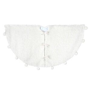 Michaels
4ft. White Faux Fur Tree Skirt by Ashland